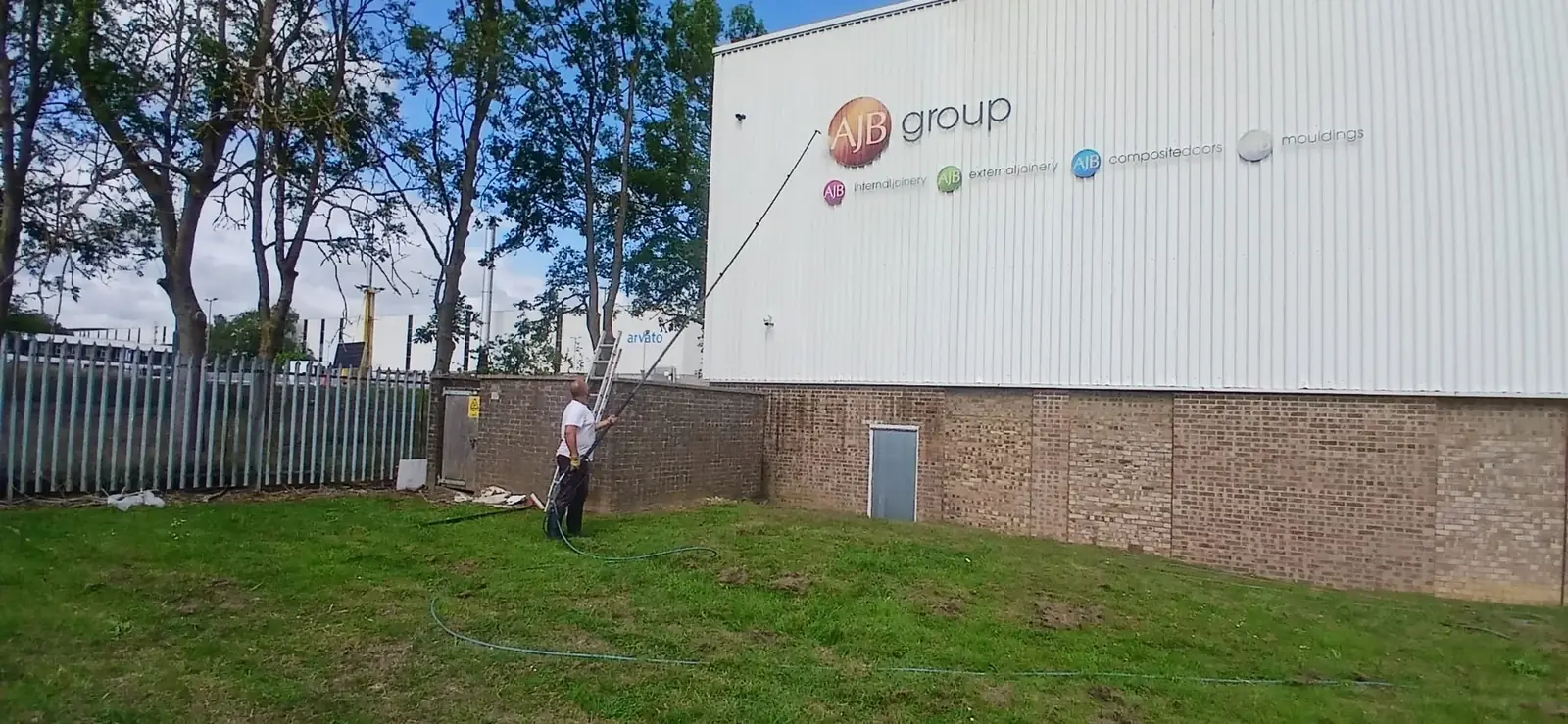 Cladding & Facade Cleaning