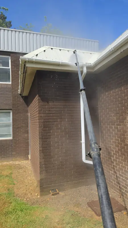 Low pressure rinse canopy cladding corner, Northampton.