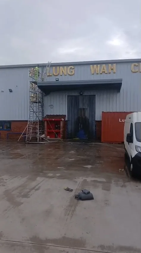 Warehouse Exterior Cleaning - Lung Wah Chong, Oxford